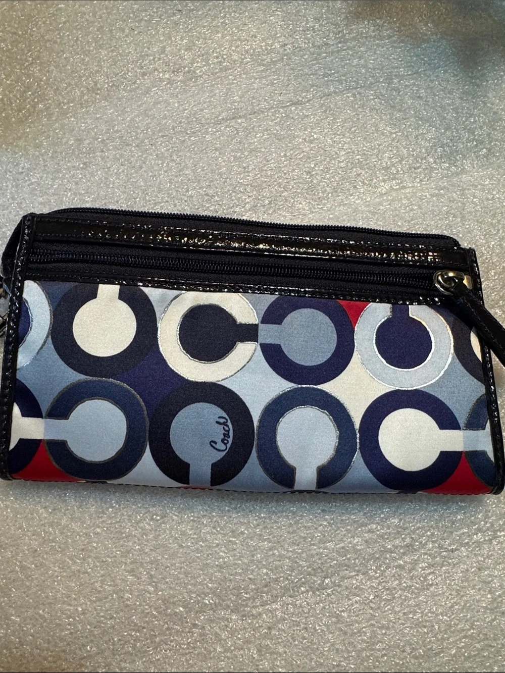 Coach Multicolor Circle Print Wristlet in Navy, Red & Cream Like New